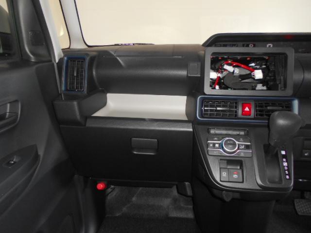タントＸ　４ＷＤ届出済未走行車（福井県）の中古車