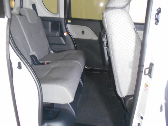 タントＸ　４ＷＤ届出済未走行車（福井県）の中古車