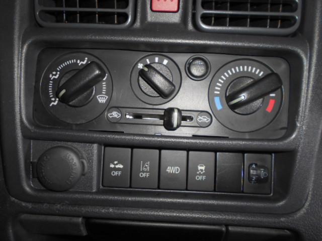 キャリイトラックＫＣスペシャル　４ＷＤ　マニュアル車（福井県）の中古車