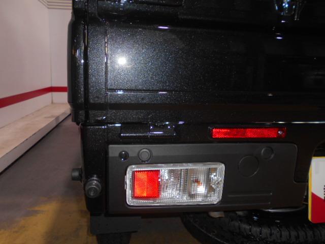 ハイゼットトラックジャンボエクストラ　４ＷＤ　ＣＶＴ車９インチディスプレイオーディオ　バックモニター　装着車　届出済未走行車（福井県）の中古車