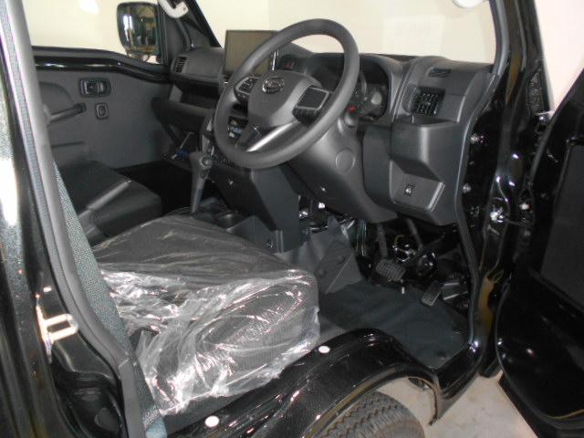 ハイゼットトラックジャンボエクストラ　４ＷＤ　ＣＶＴ車９インチディスプレイオーディオ　バックモニター　装着車　届出済未走行車（福井県）の中古車