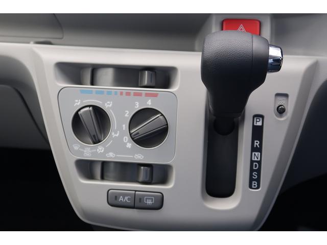 ミライースＸ　リミテッドＳＡIII運転席エアバッグ　ＡＢＳ　メンテナンスノート　アイドリングＳ　誤発進抑制装置　レーンキープアシスト　デュアルエアバック　横滑防止　ハイビームアシスト　衝突安全ボディ　オートライト（富山県）の中古車