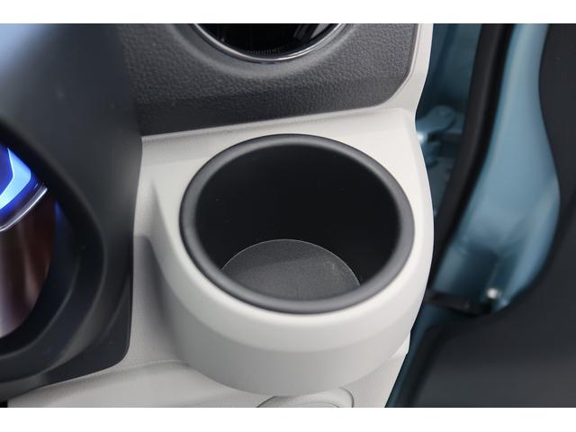 ミライースＸ　リミテッドＳＡIII運転席エアバッグ　ＡＢＳ　メンテナンスノート　アイドリングＳ　誤発進抑制装置　レーンキープアシスト　デュアルエアバック　横滑防止　ハイビームアシスト　衝突安全ボディ　オートライト（富山県）の中古車