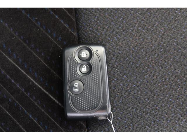 タントカスタムＸ　ＳＡ運転席エアバッグ　点検記録簿　スマ−トキ−　ナビＴＶ　アルミ　横滑防止　ＥＴＣ付き　キーレスエントリー　ＡＢＳ　ＷＳＲＳ（富山県）の中古車
