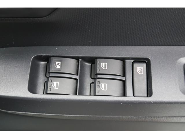 ミライースL SAIII /オーディオレス/キーレス/オートハイビームアイドリングSTOP 衝突防止 キ−レス Wエアバッグ 横滑防止 レーンキープアシスト オートハイビーム 運転席エアバック ABS 衝突安全ボディ メンテナンスノート(富山県)の中古車