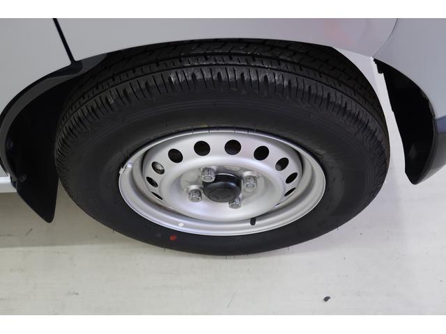 ハイゼットカーゴＤＸ　／キーレス／ラジオ／両側スライドドア／オートライト／踏み間違い防止　Ｗエアバック　キーフリーシステム　エコアイドル　切替４ＷＤ　運転席エアバッグ　ＡＢＳ　記録簿　ＶＤＣ（富山県）の中古車