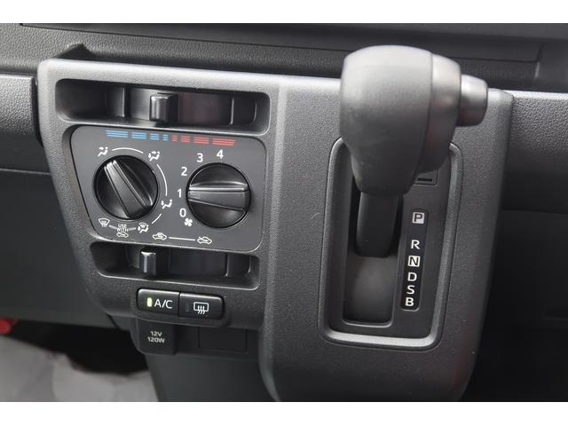 ハイゼットカーゴＤＸ　／キーレス／ラジオ／両側スライドドア／オートライト／踏み間違い防止　Ｗエアバック　キーフリーシステム　エコアイドル　切替４ＷＤ　運転席エアバッグ　ＡＢＳ　記録簿　ＶＤＣ（富山県）の中古車