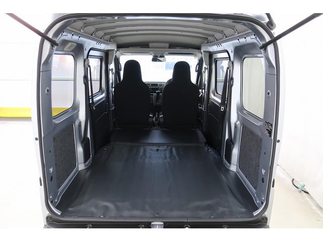 ハイゼットカーゴＤＸ　／キーレス／ラジオ／両側スライドドア／オートライト／踏み間違い防止　Ｗエアバック　キーフリーシステム　エコアイドル　切替４ＷＤ　運転席エアバッグ　ＡＢＳ　記録簿　ＶＤＣ（富山県）の中古車