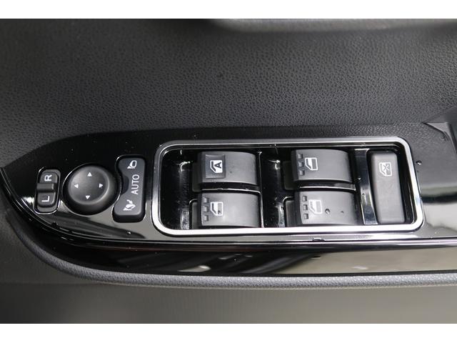 タントカスタムＲＳ　／ナビ／パノラマモニター／ターボ／電動スライド両側パワスライドドア　レーンキープＡ　ＩＳＴＯＰ　ＢＴ対応　オートミラー　ＥＴＣ付き　運転席シートヒーター　ナビＴＶ　オートＬＥＤ　ターボエンジン　ドライブレコーダー　ＬＥＤライト　オートライト（富山県）の中古車