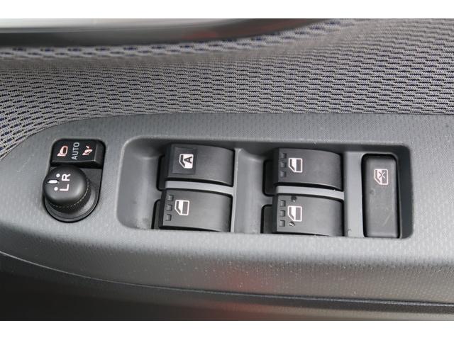 ムーヴカスタム　Ｘ　ＳＡII　／ナビ／ＬＥＤヘッドライト／キーフリ電動格納式ドアミラー　アルミホイール　オートライト　ＥＴＣ　スマートキー　ベンチシート　衝突安全ボディ　エアバック　ＡＢＳ　ダブルエアバック　アイドリングＳ　ワイヤレスキー（富山県）の中古車