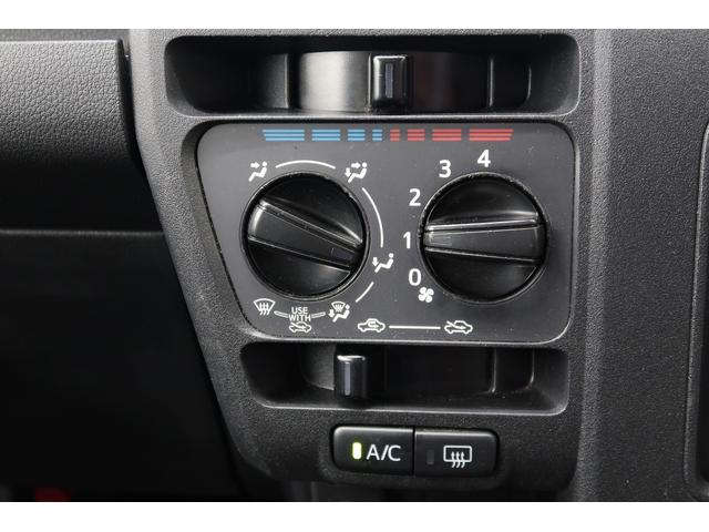 ハイゼットカーゴDX踏み間違い防止 Wエアバック キーフリーシステム エコアイドル 車線逸脱警報 切替4WD オートハイビーム 両側スライドドア オートライト 運転席エアバッグ ABS 記録簿 VDC(富山県)の中古車