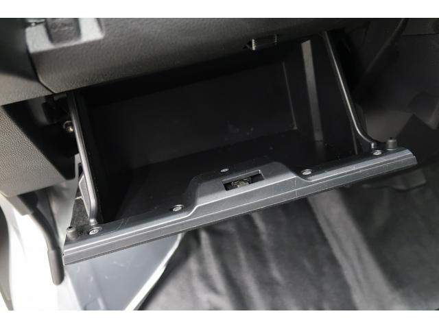 ハイゼットカーゴDX踏み間違い防止 Wエアバック キーフリーシステム エコアイドル 車線逸脱警報 切替4WD オートハイビーム 両側スライドドア オートライト 運転席エアバッグ ABS 記録簿 VDC(富山県)の中古車