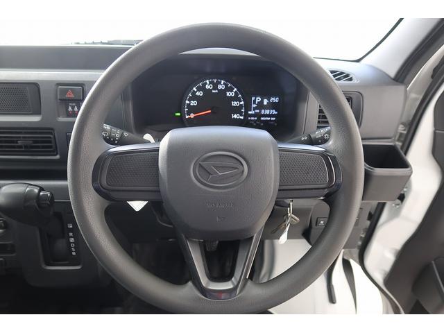 ハイゼットカーゴDX /パートタイム4WD/ラジオ/オートライト踏み間違い防止 Wエアバック キーフリーシステム エコアイドル 車線逸脱警報 切替4WD オートハイビーム 両側スライドドア オートライト 運転席エアバッグ ABS 記録簿 VDC(富山県)の中古車