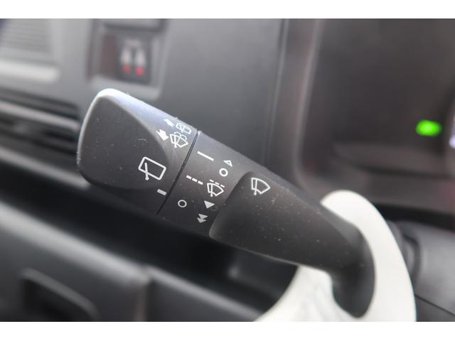 ハイゼットカーゴDX /パートタイム4WD/ラジオ/オートライト踏み間違い防止 Wエアバック キーフリーシステム エコアイドル 車線逸脱警報 切替4WD オートハイビーム 両側スライドドア オートライト 運転席エアバッグ ABS 記録簿 VDC(富山県)の中古車