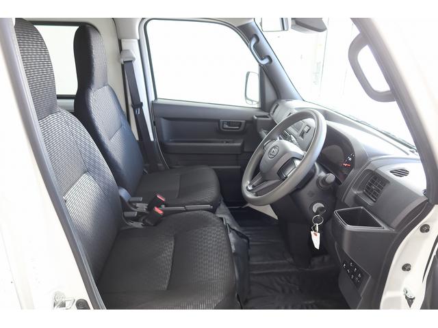 ハイゼットカーゴDX /パートタイム4WD/ラジオ/オートライト踏み間違い防止 Wエアバック キーフリーシステム エコアイドル 車線逸脱警報 切替4WD オートハイビーム 両側スライドドア オートライト 運転席エアバッグ ABS 記録簿 VDC(富山県)の中古車