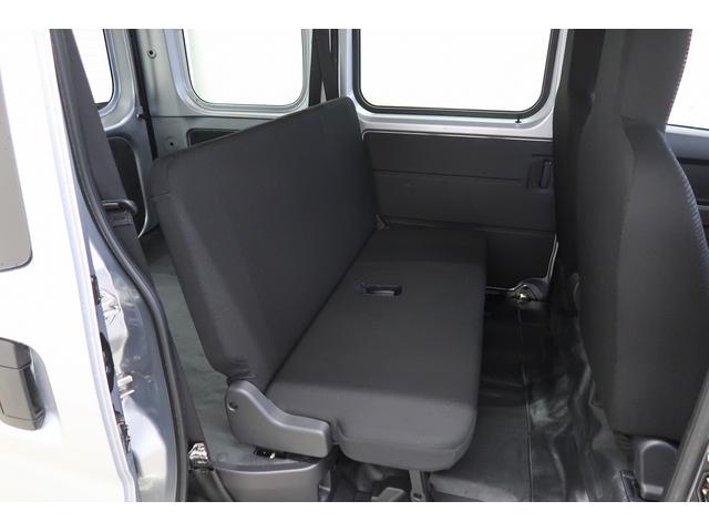 ハイゼットカーゴDX /パートタイム4WD/オートライト/ラジオ踏み間違い防止 Wエアバック キーレスエントリー エコアイドル 車線逸脱警報 切替4WD オートハイビーム オートライト 運転席エアバッグ ABS 記録簿 電動格納式ドアミラー(富山県)の中古車