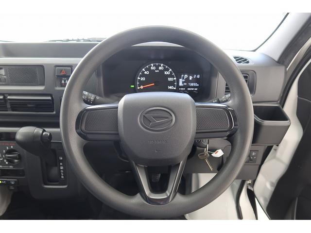 ハイゼットカーゴDX /切替4WD/ラジオ/オートライト/踏み間違い防止踏み間違い防止 Wエアバック キーレス エコアイドル 車線逸脱警報 切替4WD オートハイビーム オートライト 運転席エアバッグ ABS 記録簿 VDC(富山県)の中古車