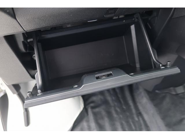 ハイゼットカーゴDX /切替4WD/ラジオ/オートライト/踏み間違い防止踏み間違い防止 Wエアバック キーレス エコアイドル 車線逸脱警報 切替4WD オートハイビーム オートライト 運転席エアバッグ ABS 記録簿 VDC(富山県)の中古車