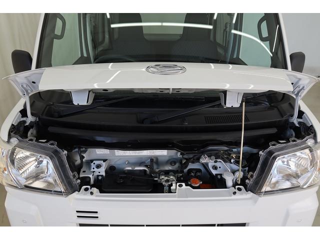 ハイゼットカーゴDX /切替4WD/ラジオ/オートライト/踏み間違い防止踏み間違い防止 Wエアバック キーレス エコアイドル 車線逸脱警報 切替4WD オートハイビーム オートライト 運転席エアバッグ ABS 記録簿 VDC(富山県)の中古車