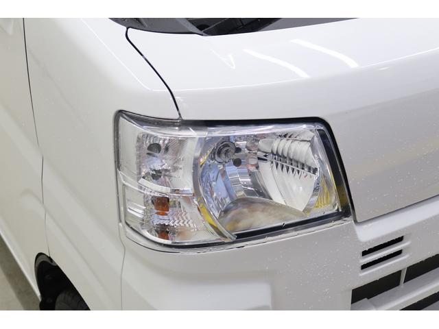 ハイゼットカーゴＤＸ　／４ＷＤ／ラジオ／キーレスエントリー／オートライト踏み間違い防止　Ｗエアバック　キーフリーシステム　エコアイドル　車線逸脱警報　切替４ＷＤ　オートハイビーム　オートライト　運転席エアバッグ　ＡＢＳ　記録簿　ＶＤＣ（富山県）の中古車