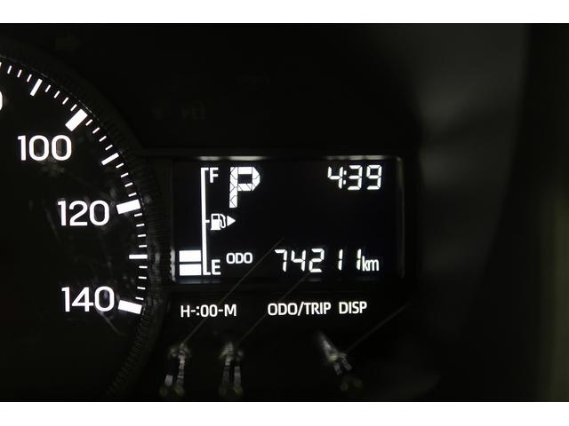 ハイゼットカーゴＤＸ　／４ＷＤ／ラジオ／キーレスエントリー／オートライト踏み間違い防止　Ｗエアバック　キーフリーシステム　エコアイドル　車線逸脱警報　切替４ＷＤ　オートハイビーム　オートライト　運転席エアバッグ　ＡＢＳ　記録簿　ＶＤＣ（富山県）の中古車