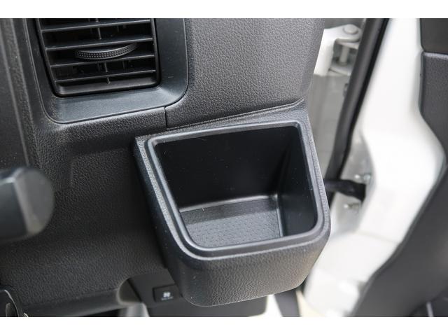 ハイゼットカーゴＤＸ　／４ＷＤ／ラジオ／キーレスエントリー／オートライト踏み間違い防止　Ｗエアバック　キーフリーシステム　エコアイドル　車線逸脱警報　切替４ＷＤ　オートハイビーム　オートライト　運転席エアバッグ　ＡＢＳ　記録簿　ＶＤＣ（富山県）の中古車