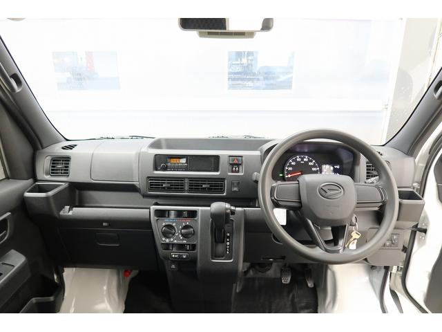 ハイゼットカーゴＤＸ　／４ＷＤ／ラジオ／キーレスエントリー／オートライト踏み間違い防止　Ｗエアバック　キーフリーシステム　エコアイドル　車線逸脱警報　切替４ＷＤ　オートハイビーム　オートライト　運転席エアバッグ　ＡＢＳ　記録簿　ＶＤＣ（富山県）の中古車