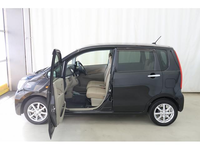 ムーヴX SA /カーナビ/キーフリー/アルミホイールナビTV エコアイドル 横滑り防止装置 スマートキー&プッシュスタート 衝突安全ボディ セキュリティ ダブルエアバッグ アルミホイール ベンチシート ABS キーレスエントリー ETC車載器 SRS(富山県)の中古車