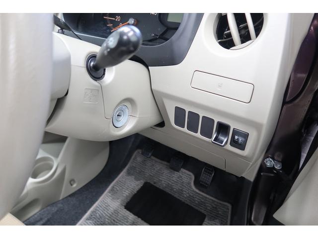 ミラＸスペシャル　／マニュアルミッション／４ＷＤ／ナビマニュアルミッション　リモコンキー　ＷＳＲＳエアバック　フルタイム４ＷＤ　ＡＢＳ　衝突安全ボディ　ナビＴＶ（富山県）の中古車