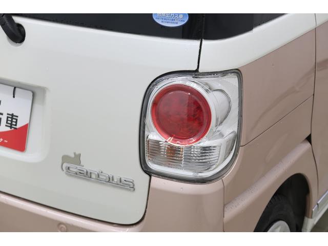 ムーヴキャンバスＸリミテッドメイクアップ　ＳＡII　／ＤＶＤ／カメラ／バックモニター付き　Ｂｌｕｅｔｏｏｔｈ対応　セキュリティアラーム　電動格納ミラー　ベンチシート　キーフリー　オートライト　ＡＢＳ　スマートキー　エアバック　記録簿　両側パワードア（富山県）の中古車