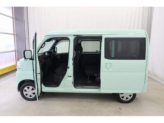 ハイゼットカーゴクルーズ　／４ＷＤ切替／ナビ／バックカメラ／キーフリー／バックカメラ　横滑り防止機能　両側スライドＤ　オートマチックハイビーム　オートライト　エアバッグ　スマートキー＆プッシュスタート　記録簿　ＡＢＳ　４ＷＤ車　衝突軽減Ｂ（富山県）の中古車