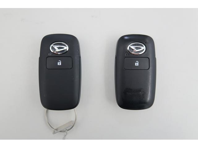 ハイゼットカーゴクルーズ　／４ＷＤ切替／ナビ／バックカメラ／キーフリー／バックカメラ　横滑り防止機能　両側スライドＤ　オートマチックハイビーム　オートライト　エアバッグ　スマートキー＆プッシュスタート　記録簿　ＡＢＳ　４ＷＤ車　衝突軽減Ｂ（富山県）の中古車