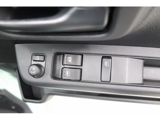 ハイゼットカーゴクルーズ　／４ＷＤ切替／ナビ／バックカメラ／キーフリー／バックカメラ　横滑り防止機能　両側スライドＤ　オートマチックハイビーム　オートライト　エアバッグ　スマートキー＆プッシュスタート　記録簿　ＡＢＳ　４ＷＤ車　衝突軽減Ｂ（富山県）の中古車