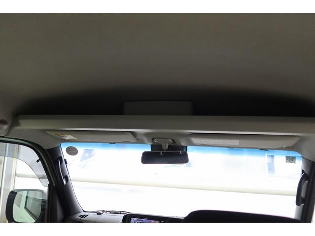 ハイゼットカーゴクルーズ　／４ＷＤ切替／ナビ／バックカメラ／キーフリー／バックカメラ　横滑り防止機能　両側スライドＤ　オートマチックハイビーム　オートライト　エアバッグ　スマートキー＆プッシュスタート　記録簿　ＡＢＳ　４ＷＤ車　衝突軽減Ｂ（富山県）の中古車