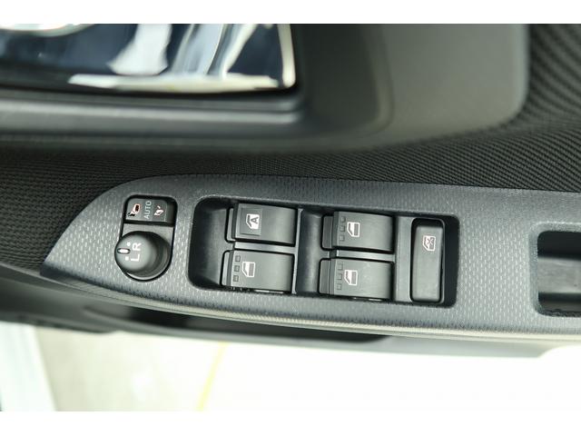 ムーヴXリミテッドII SAIII /オーディオレス/キーフリ/電動格納式ドアミラー ハイビームアシスト アルミホイール オートライト スマートキー ベンチシート 衝突安全ボディ エアバック ABS ダブルエアバック アイドリングS ワイヤレスキー(富山県)の中古車