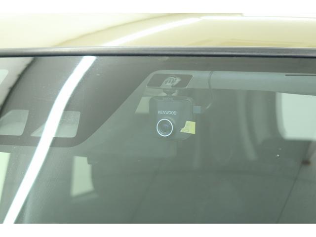 キャストアクティバＧ　ターボ　ＶＳ　ＳＡIII　／４ＷＤ／ナビ／４ＷＤ　パノラマ　ブレーキサポート　車線逸脱警報装置　イモビ　ＬＥＤライト　エコアイドル　オートハイビーム　シートヒータ　オートライト　スマートキー　アルミ　横滑り防止装置　エアバック　記録簿（富山県）の中古車