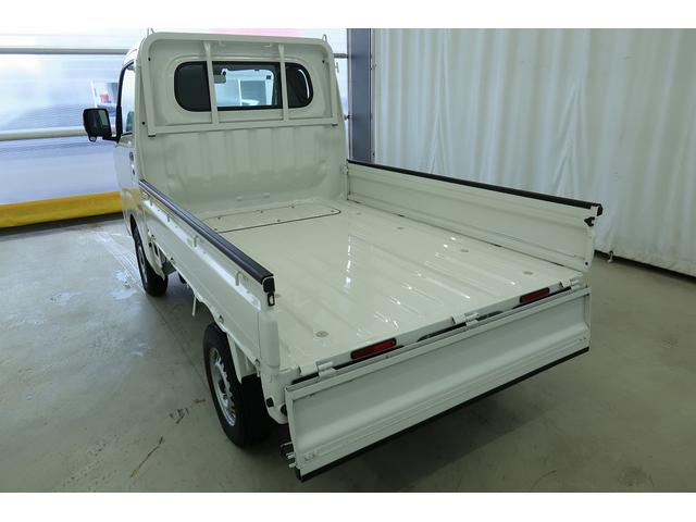 ハイゼットトラックスタンダード　／４ＷＤ／ナビ／キーフリー／プッシュスタートナビＴＶ　ブルートゥース　衝突回避支援ブレーキ機能　ＥＴＣ　キーフリー　助手席エアバッグ　切替式４ＷＤ　オートライト　横滑り防止装置　メモリーナビ　スマートキープッシュスタート　電動格納ドアミラー（富山県）の中古車