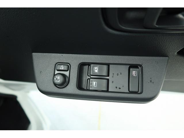 ハイゼットトラックスタンダード　／４ＷＤ／ナビ／キーフリー／プッシュスタートナビＴＶ　ブルートゥース　衝突回避支援ブレーキ機能　ＥＴＣ　キーフリー　助手席エアバッグ　切替式４ＷＤ　オートライト　横滑り防止装置　メモリーナビ　スマートキープッシュスタート　電動格納ドアミラー（富山県）の中古車