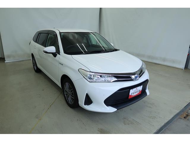 カローラフィールダーハイブリッド　／キーレスエントリー／オートエアコン横滑防止　ＰＣＳ　Ｗエアバック　キーレスリモコン　記録簿付き　電動格納式ドアミラー　アイドリングストップ　運転席エアバッグ　ＥＴＣ　衝突安全ボディ　ＡＢＳ（富山県）の中古車