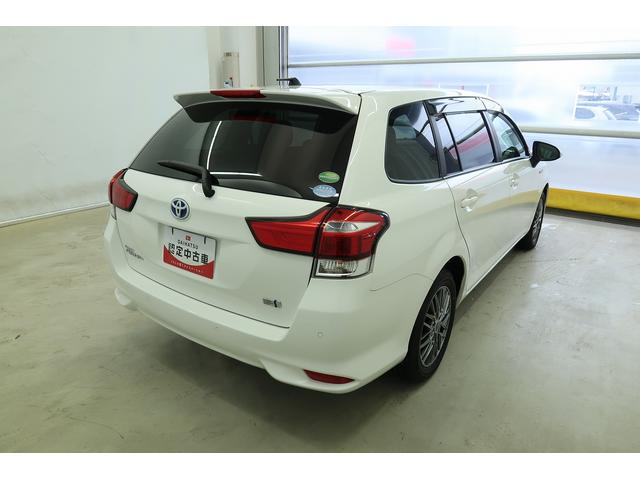 カローラフィールダーハイブリッド　／キーレスエントリー／オートエアコン横滑防止　ＰＣＳ　Ｗエアバック　キーレスリモコン　記録簿付き　電動格納式ドアミラー　アイドリングストップ　運転席エアバッグ　ＥＴＣ　衝突安全ボディ　ＡＢＳ（富山県）の中古車