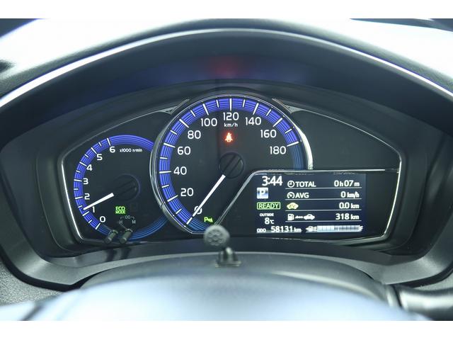 カローラフィールダーハイブリッド　／キーレスエントリー／オートエアコン横滑防止　ＰＣＳ　Ｗエアバック　キーレスリモコン　記録簿付き　電動格納式ドアミラー　アイドリングストップ　運転席エアバッグ　ＥＴＣ　衝突安全ボディ　ＡＢＳ（富山県）の中古車