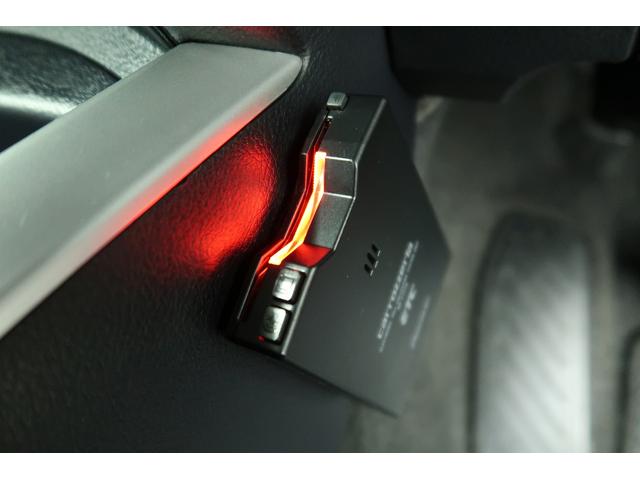 カローラフィールダーハイブリッド　／キーレスエントリー／オートエアコン横滑防止　ＰＣＳ　Ｗエアバック　キーレスリモコン　記録簿付き　電動格納式ドアミラー　アイドリングストップ　運転席エアバッグ　ＥＴＣ　衝突安全ボディ　ＡＢＳ（富山県）の中古車