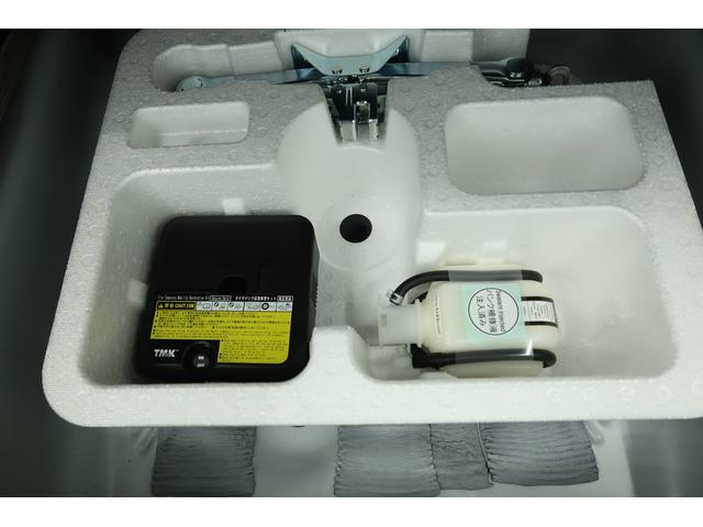 カローラフィールダーハイブリッド　／キーレスエントリー／オートエアコン横滑防止　ＰＣＳ　Ｗエアバック　キーレスリモコン　記録簿付き　電動格納式ドアミラー　アイドリングストップ　運転席エアバッグ　ＥＴＣ　衝突安全ボディ　ＡＢＳ（富山県）の中古車