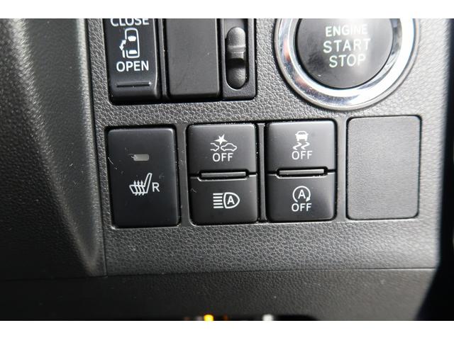 タントカスタムＸ　トップエディションＳＡIII　／ナビ／バックカメＢトゥース　バックカメラ　盗難防止装置　ＥＴＣ付き　キーフリー　オートライト　ナビＴＶ　ＬＥＤランプ　アイドリングストップ　ベンチシート　両側スライド片側電動ドア　車線逸脱警報装置（富山県）の中古車