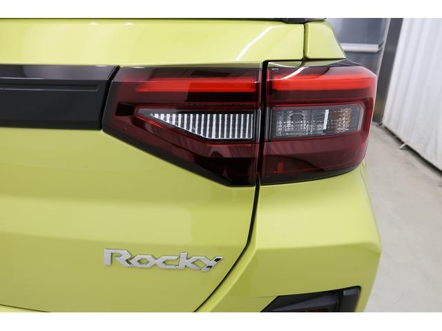 ロッキープレミアムG HEV /オーディオレス/キーフリー/LED車線逸脱防止 Aストップ 盗難防止装置 オートLED 電動格納式ドアミラー 衝突安全ボディ 記録簿 LED Sヒーター キーレスエントリー スマートキー アルミホイール オートライト 衝突回避支援(富山県)の中古車