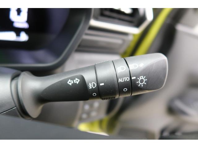 ロッキープレミアムG HEV /オーディオレス/キーフリー/LED車線逸脱防止 Aストップ 盗難防止装置 オートLED 電動格納式ドアミラー 衝突安全ボディ 記録簿 LED Sヒーター キーレスエントリー スマートキー アルミホイール オートライト 衝突回避支援(富山県)の中古車