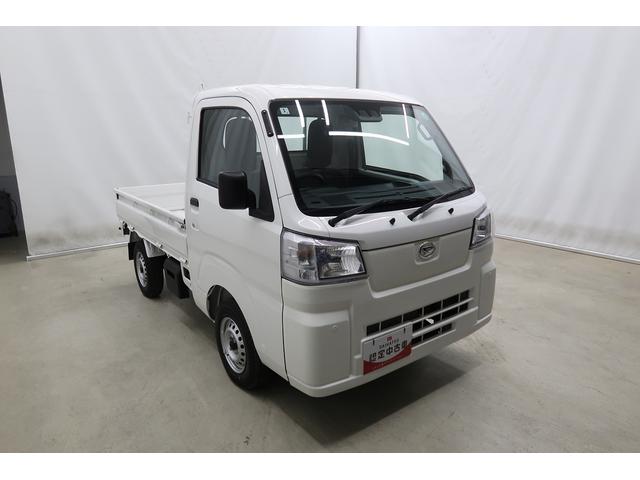 ハイゼットトラックスタンダード　／４ＷＤ／スマートアシスト／ＣＶＴ／エアコン／４ＷＤ　エアコンパワステ　エアバッグ　ＡＭ／ＦＭラジオ　整備記録簿　追突被害軽減ブレーキ　エコアイドル　安全ボディ　シングルエアバッグ　車線逸脱警報　ＥＳＣ　ＡＢＳ（富山県）の中古車