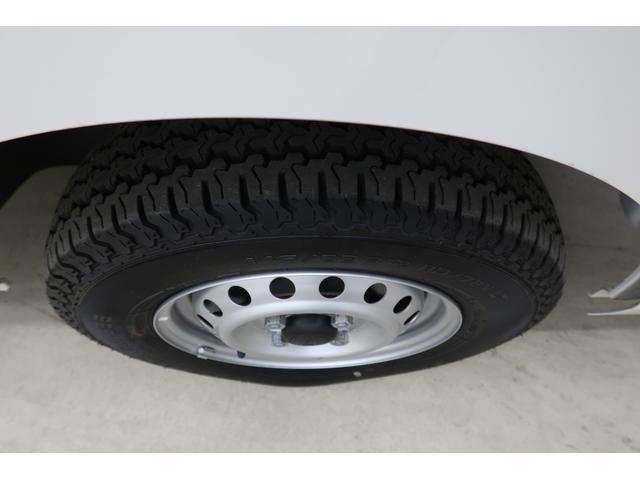 ハイゼットトラックスタンダード　／４ＷＤ／スマートアシスト／ＣＶＴ／エアコン／４ＷＤ　エアコンパワステ　エアバッグ　ＡＭ／ＦＭラジオ　整備記録簿　追突被害軽減ブレーキ　エコアイドル　安全ボディ　シングルエアバッグ　車線逸脱警報　ＥＳＣ　ＡＢＳ（富山県）の中古車