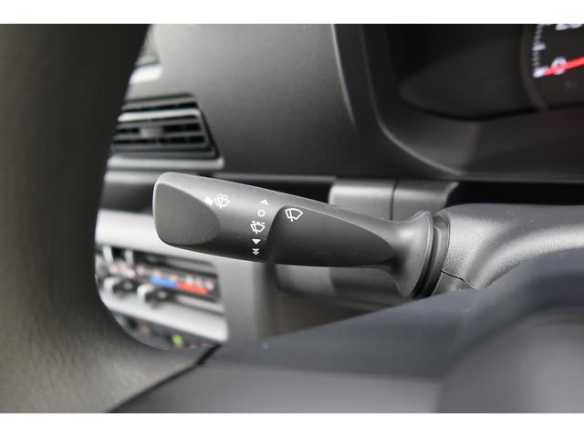 ハイゼットトラックスタンダード　／４ＷＤ／スマートアシスト／ＣＶＴ／エアコン／４ＷＤ　エアコンパワステ　エアバッグ　ＡＭ／ＦＭラジオ　整備記録簿　追突被害軽減ブレーキ　エコアイドル　安全ボディ　シングルエアバッグ　車線逸脱警報　ＥＳＣ　ＡＢＳ（富山県）の中古車