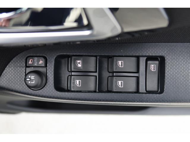 ムーヴカスタム　ＸリミテッドII　ＳＡIII　／オーディオレス／シートヒータ　電格ミラー　ＬＥＤライト　オートハイビーム　横滑り防止機能　ベンチシート　スマートキー　エアバッグ　整備記録簿　アルミホイール　オートライト　助手席エアバッグ　キーフリー　ＡＢＳ（富山県）の中古車